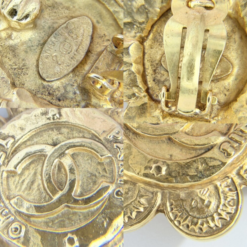 CHANEL Vintage Gold Logo Earrings - Picture 5 of 6